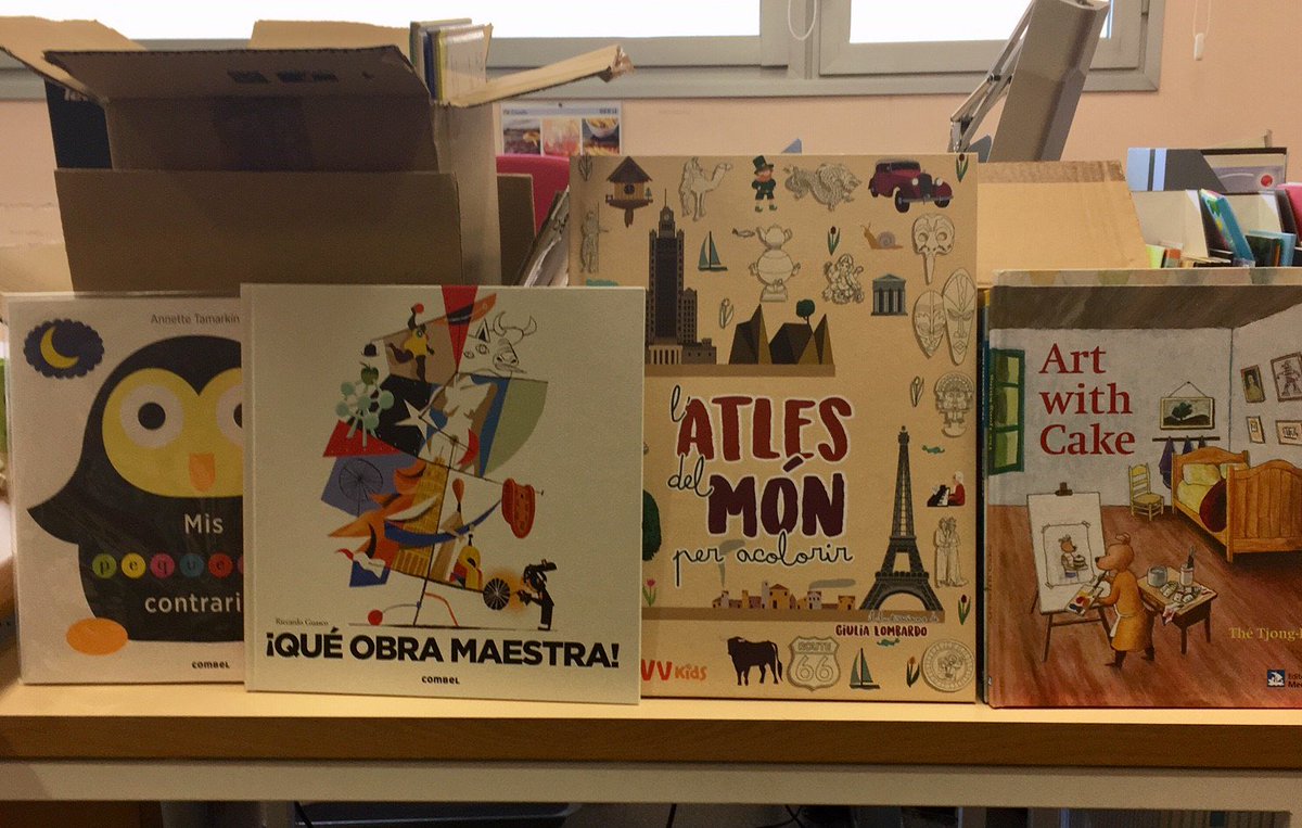 CprestecCultura's tweet photo. Aquest matí hem entregat un #donatiu de llibres infantils per les escoles d'un petit poble de #Gambia, Fatoto.
Esperem que els nens els gaudeixin!
«L'educació és l'arma més potent per canviar el món» #bibliotequescat #cooperacióbibliotecaria ##librarycooperation https://t.co/kGyshcP31A
