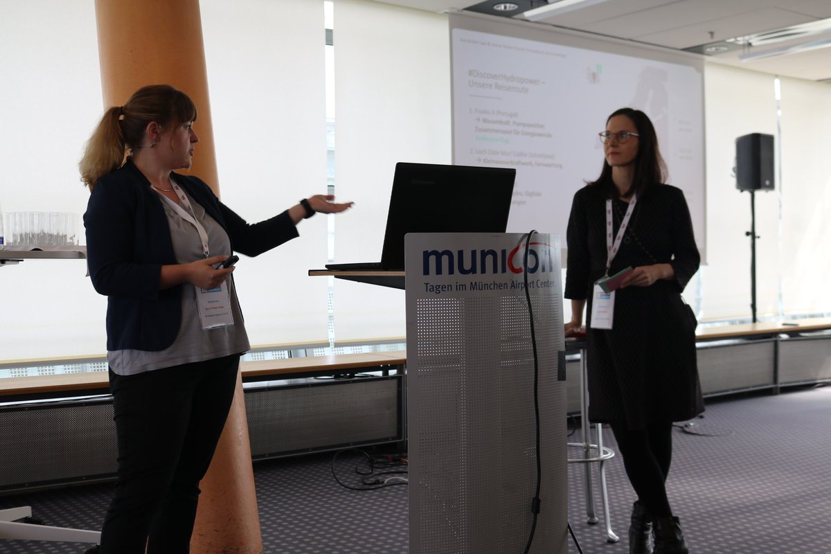 M_on_T's tweet photo. Senior Consultants und Influencer Expertinnen Janine Herbst & Ann-Kristin Sass von @Archetype_DE zeigen praxisnah, wie Influencer Marketing im B2B umgesetzt werden kann.
#mo19 #imc19 #incon19 #B2B #InfluencerMarketing #impressions https://t.co/PDyrNRUDYn