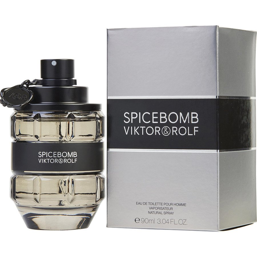 BodyandMeMw's tweet photo. @Viktor_and_Rolf released SpiceBomb the male equivalent of FlowerBomb. It is an explosive combination of wood and spice that most people find to be absolutely delightful. Are you ready to smell legendary? #Victor_and_Rolf #SpiceBomb #SmellGood #FeelGood #ItsPersonal https://t.co/0CDCFOQ0Wl