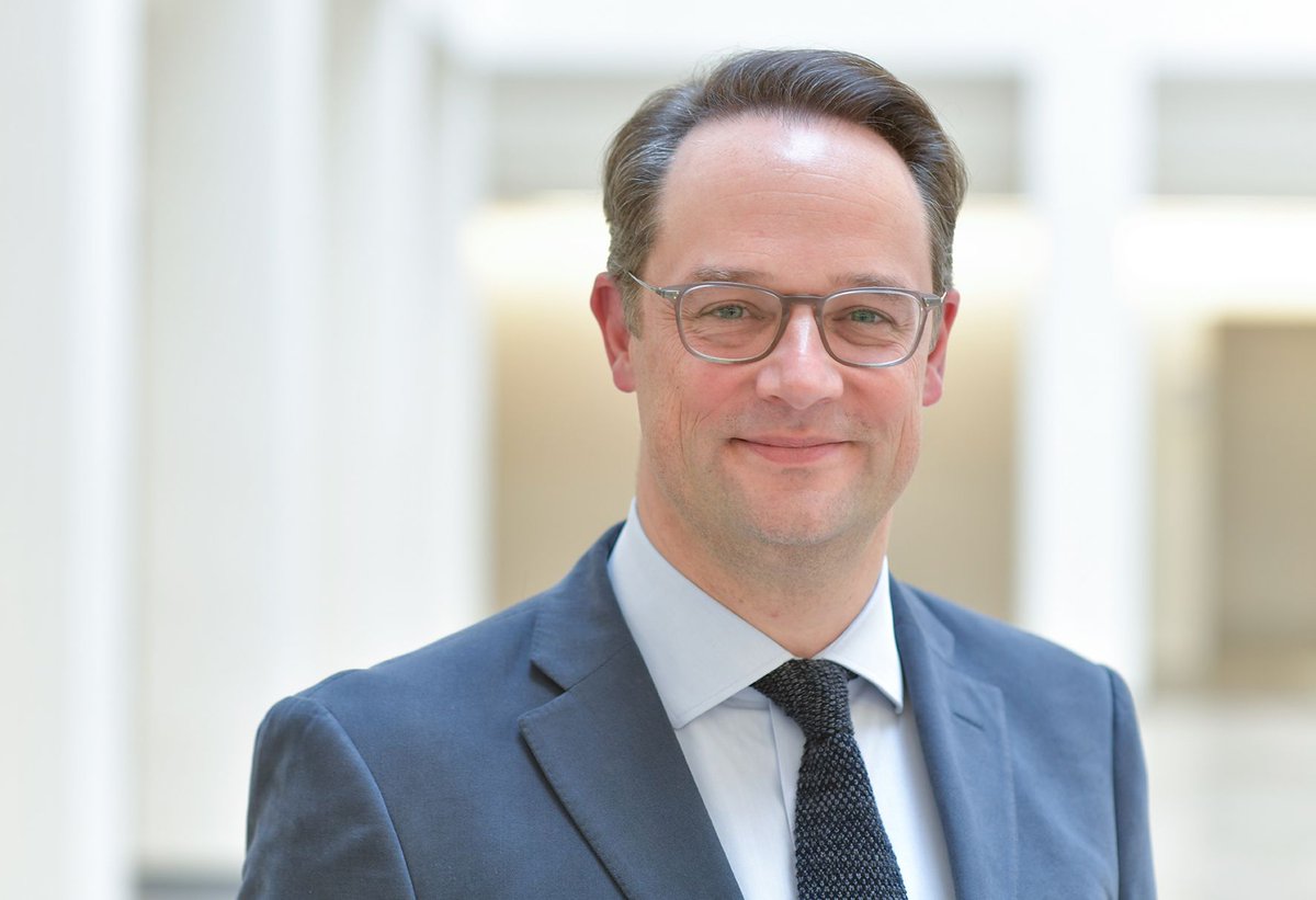 AJPLung's tweet photo. #Editorial
“Lung growth after #pneumonectomy: searching for the right stimuli”
Read more here: https://t.co/2gpZRS2rjR
Pic: Prof. Matthias Ochs https://t.co/mj8LrGcqBE