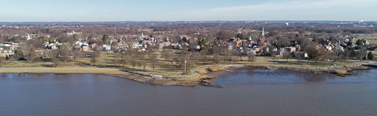 lindaratchford's tweet photo. Lovely day for walk or bicycle ride on Battery Park Trail. #VisitHistoricNewCastle https://t.co/pvyszq6vSP