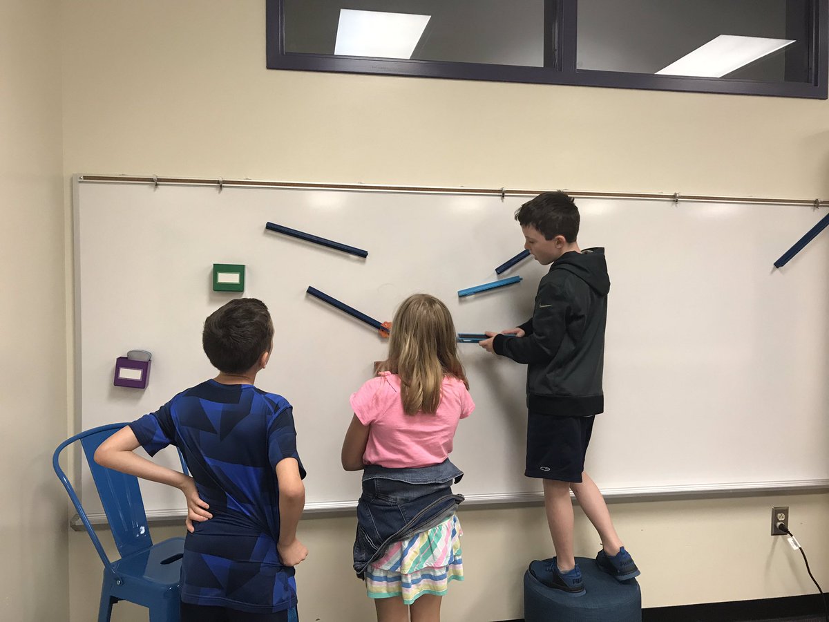 N8IVEQC's tweet photo. 3rd graders are enjoying our last STEAM Club of the year! Love how they’ve collaborated and shown creativity in this club! #ErbsClass #CastnerKids @UCPS_MonroeNC @StallingsES https://t.co/LNT8MKXnwk