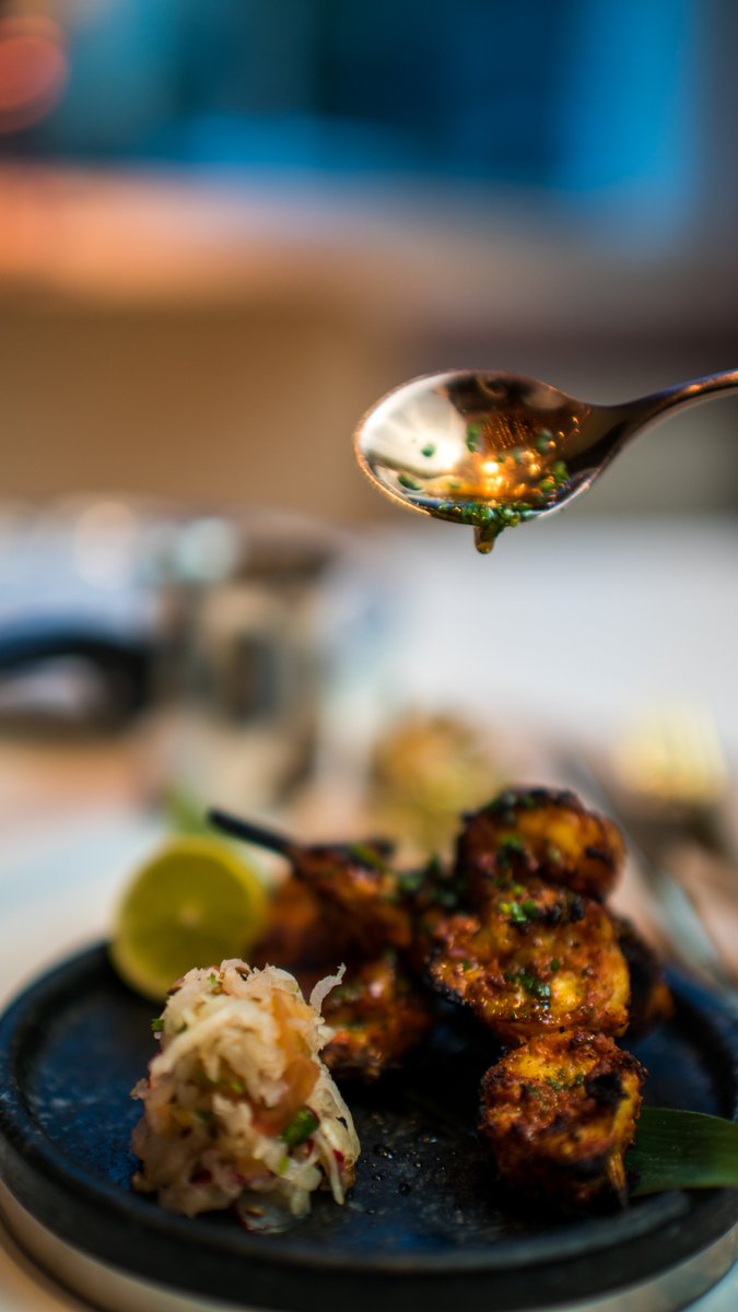 Come celebrate #NationalFoodMonth with us this April - small bites, grills, seasonal specials, #halal, #vegan, #glutenfree - we have everything for your tasting pleasure!
Reserve your table at hankies.london/hankies-marble… and we'll see you soon 😀