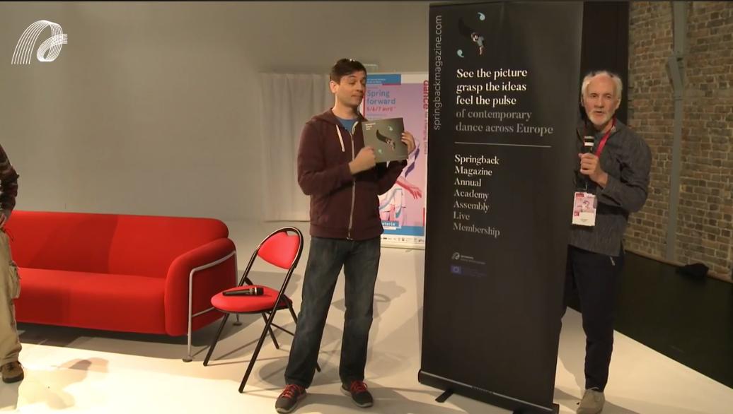 springbackmag's tweet image. At #SpringForward19 @springbackmag editor @sanj0yr0y and @AerowavesEurope director and Springback publisher John Ashford launched the #SpringbackMembership and its Annual limited print edition.
👉 Take a look at #SpringbackMembership&apos;s advantages: springbackmagazine.com/membership/