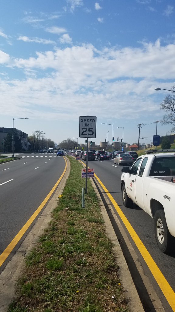 MurielBowser's tweet photo. Thank you to the women and men of @DDOTDC for their work on #GoodSignDC. Use the hashtag &amp; address to report missing, faded or confusing street signs https://t.co/NziJFVZOhT https://t.co/fUfIi2HTuP