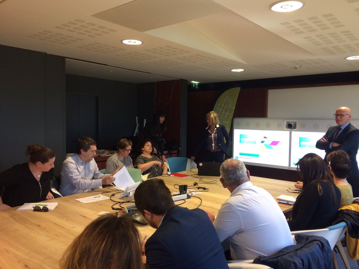 volvo33000's tweet photo. Synergie entre la Région Nouvelle Aquitaine et le Gpac Gso autour de l’Advocacy. Présentation de la démarche par Aurore Charbonnier en charge de l’Advocacy#Region Nouvelle Aquitaine#Gpac GSO#Team ADVOCACY Gpac Gso https://t.co/5o6HoJCOy1