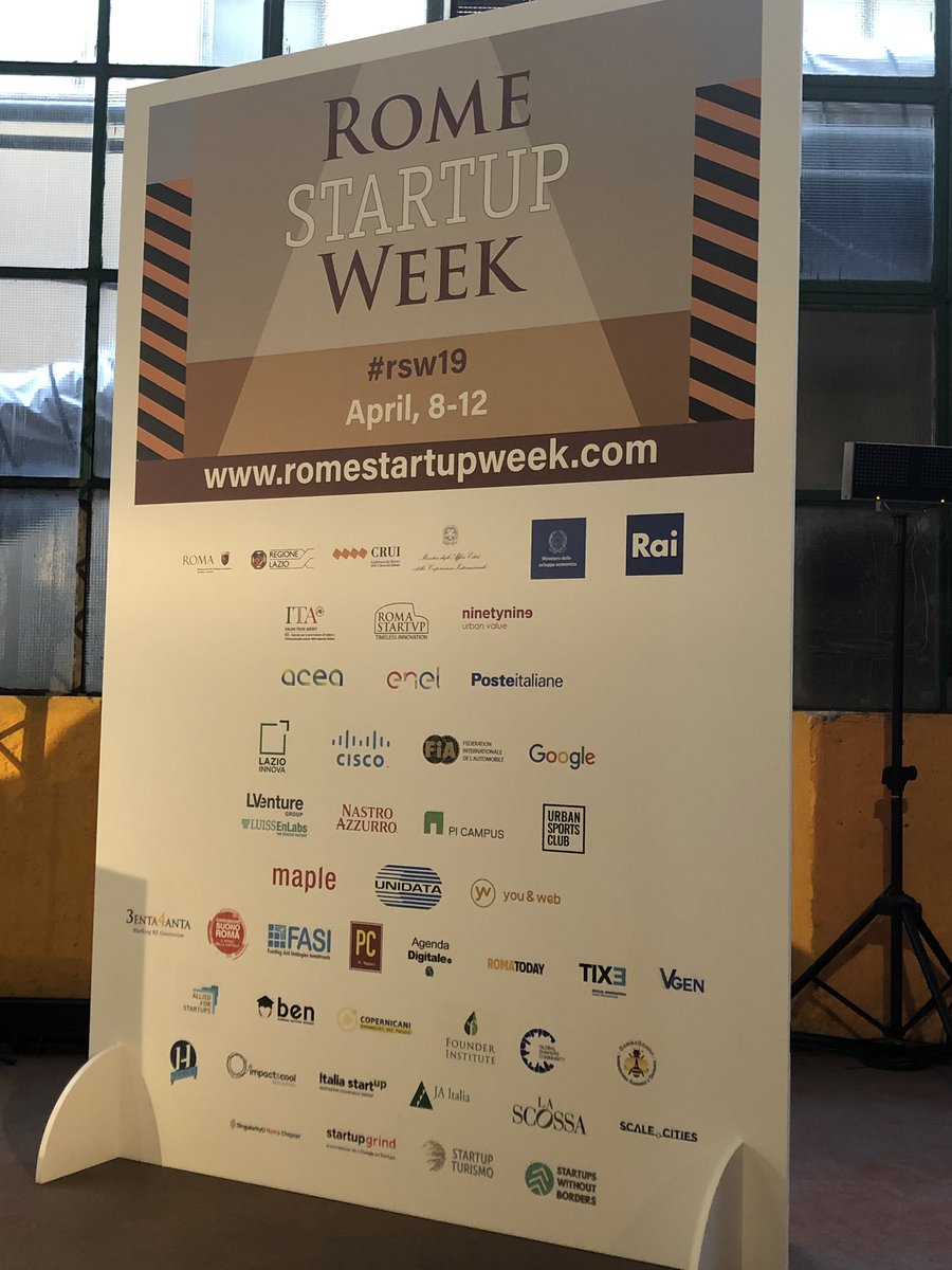 Oggi a #romestartupweek a parlare di innovazione e empowerment femminile con tante bravissime amiche <a href="/ValeriaSantGold/">valeria santoro</a> <a href="/ilariafava1/">ilafava</a> <a href="/pwnrome/">PwnRome</a> <a href="/lianeapp/">Liane S.r.l.</a> <a href="/GammaDonna_/">GammaDonna 🐝</a>  di strada c’è ne è ancora da fare #inclusionedonna