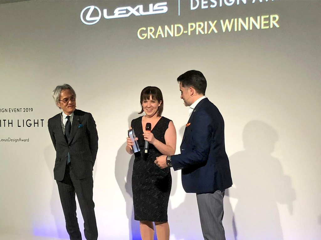 espritdesign's tweet photo. Lisa Marks comes from USA, grande gagnante du Lexus Design Award avec son prototype « Algorithmic Lace » @Lexus_EU @Lexus #lexusdesignevent #LexusDesignAward https://t.co/hB2eGyNwc5