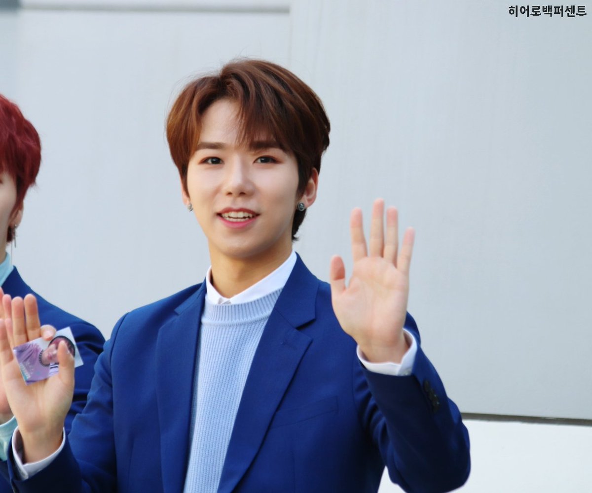 100per_hero's tweet photo. [19.03.17] 인가 이벤트  #록현 

귀염 뽀쨔기😁

@gusdl210 

#Still_Loving_You  #Rockhyun #백퍼센트 #REtro https://t.co/wqnzrUTFPp