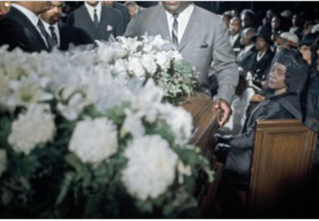 TheKingCenter's tweet photo. 51 years ago...the #Atlanta funeral processional and funeral of #MLK. #MLK51 #EbenezerBaptistChurch #Morehouse https://t.co/GoDRoC8OEm
