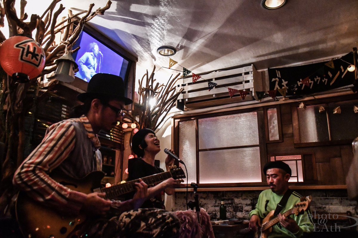 YEA_th's tweet photo. #ハダキチ #ハダカキッチン #hadakakitchen #papico #mamimor #uwee #宇田川別館バンド #tuffsession #祐天寺 #live #livephoto #heavylooper #スーハーバタードッグ https://t.co/Nbmw0IBNgo