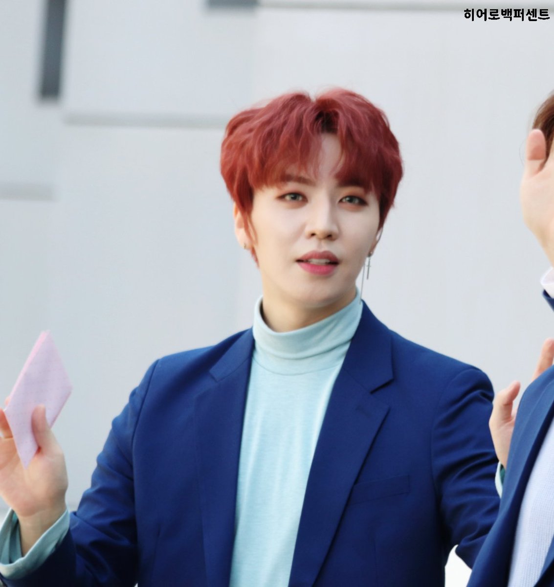 100per_hero's tweet photo. [19.03.17] 인가 이벤트  #찬용

이쁘다!! 김용찬!!!😆😆

@100per_yongyong

#Still_Loving_You  #chanyong  #백퍼센트 #REtro https://t.co/kgMMfoHzWK