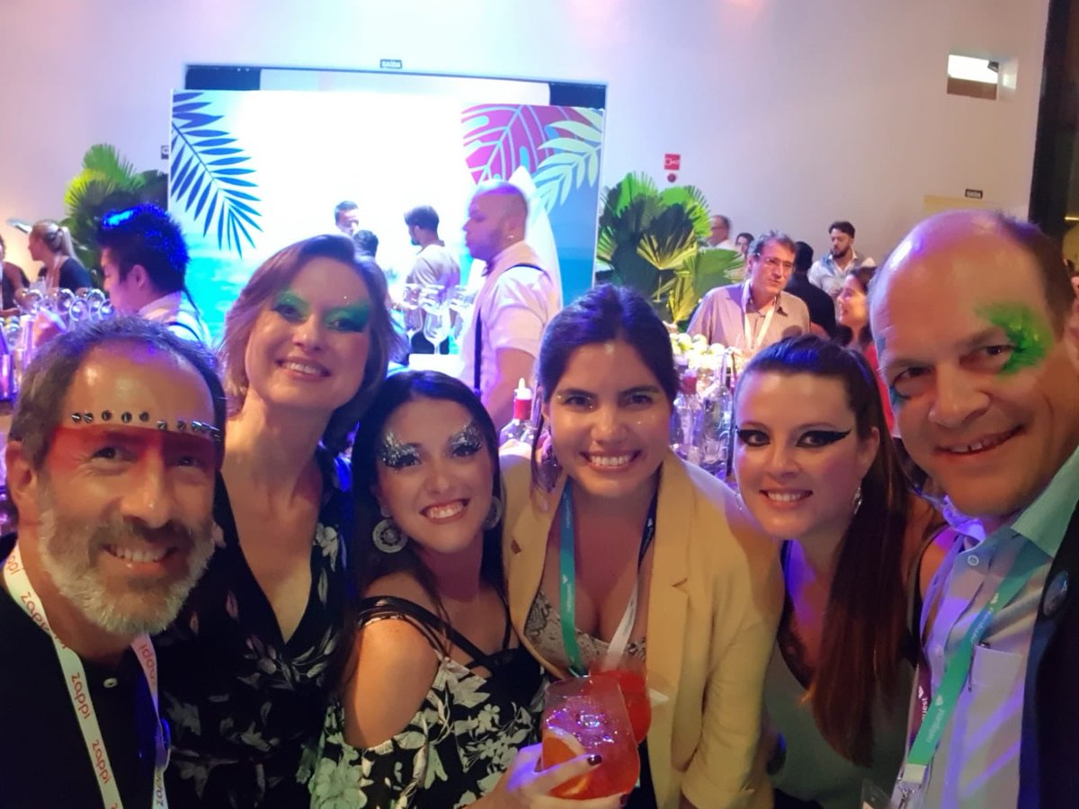 enric_cid's tweet photo. About last night... #NetquestParty #esomar LatAm https://t.co/Jds7GlR4nP