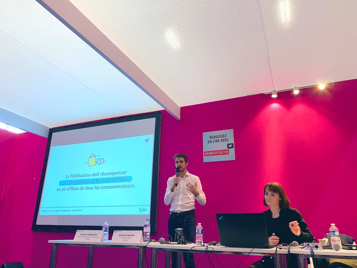 So__Addict's tweet photo. [MARKETING RELATIONNEL &amp; ENGAGEMENT] Comment les marques peuvent fidéliser à l’heure du mobile et du digital ? 📲👥💻

👉 +d’info dans l’Atelier solution de @Splio au Salon eMarketing 📍 Paris

#NewLoyalty #MobileWallet #Digital #Fidelisation #Conversion #Omnicanal #EMKTP2019 https://t.co/cbx8LNk3x4