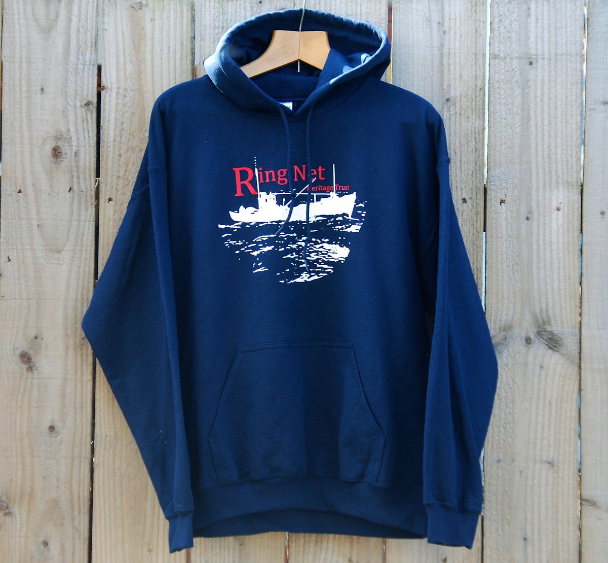 Help the Ring Net Heritage Trust who are raising funds for the #Shemaronproject shemaron.co.uk/shop-2/
#charitytuesday #ringnetboat #helpinghands