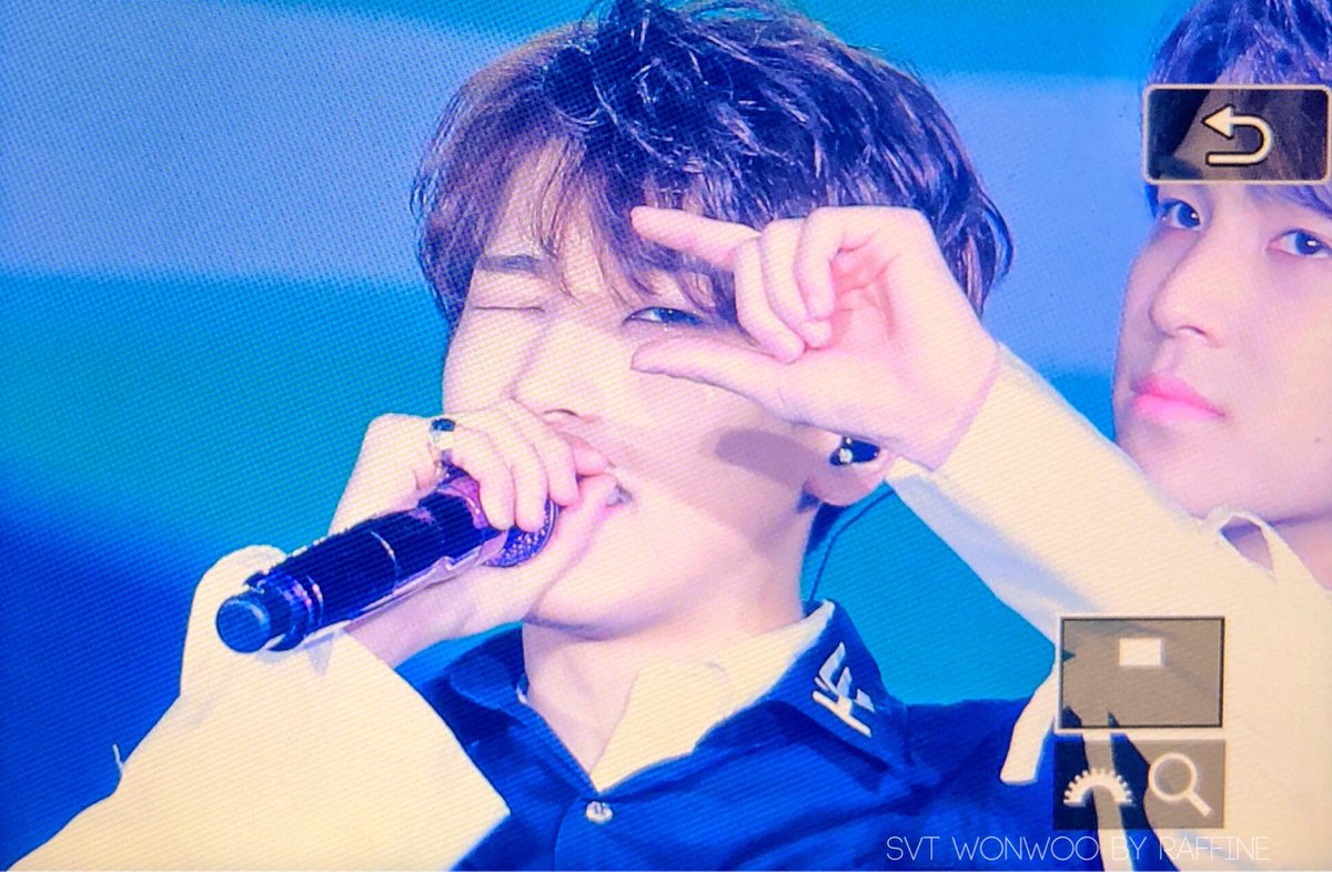 raffine_svtww's tweet photo. 190409 saitama concert 
#원우 #WONWOO #ウォヌ #17멋쟁이 #SEVENTEEN @pledis_17 https://t.co/VT9YqFxcrN