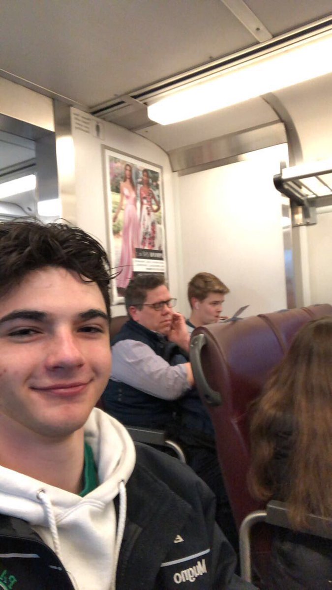 RollSap2019's tweet photo. SAP GOES TO THE CITY. Moon making a friend already! #rollsap https://t.co/UquqNU88nS