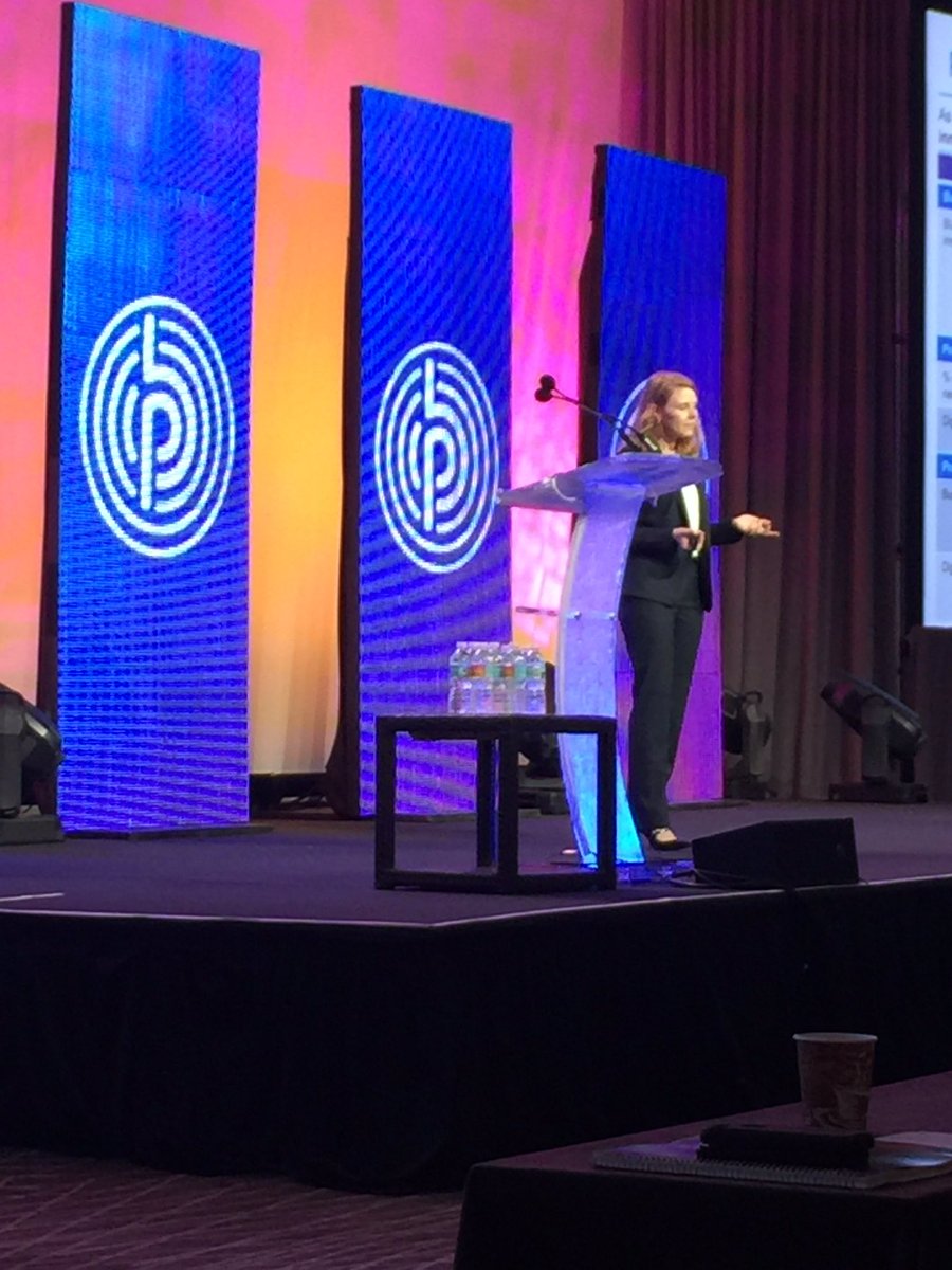 lorenahathaway's tweet photo. Heidi Geronimo on stage. The future is now #knowledgefabric https://t.co/BPHGR1zzaV