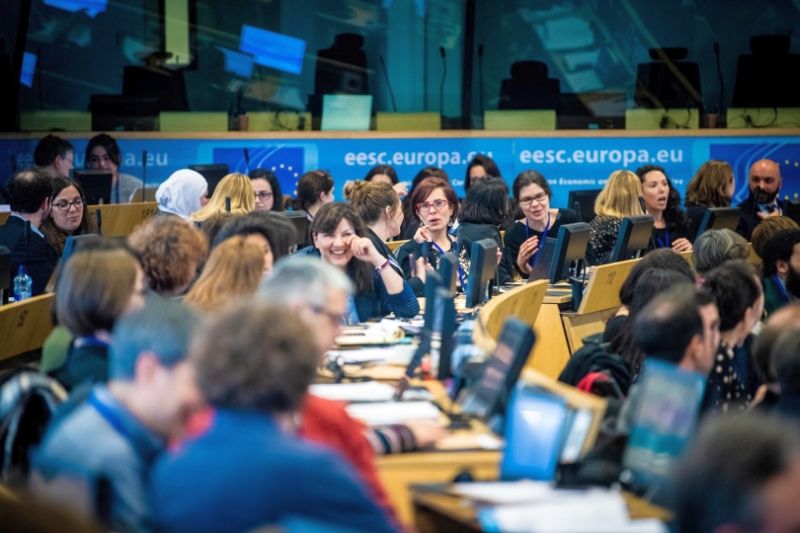 EUHomeAffairs's tweet photo. Dimitris Avramopoulos @Avramopoulos Commissioner for Migration, Home Affairs and Citizenship addressing the well attended fifth annual #EuropeanMigrationForum in Brussels last week, arranged by @EU_EESC . View the gallery of images from this event here:
https://t.co/VgRAxvDeTp https://t.co/MCNt5whiAH