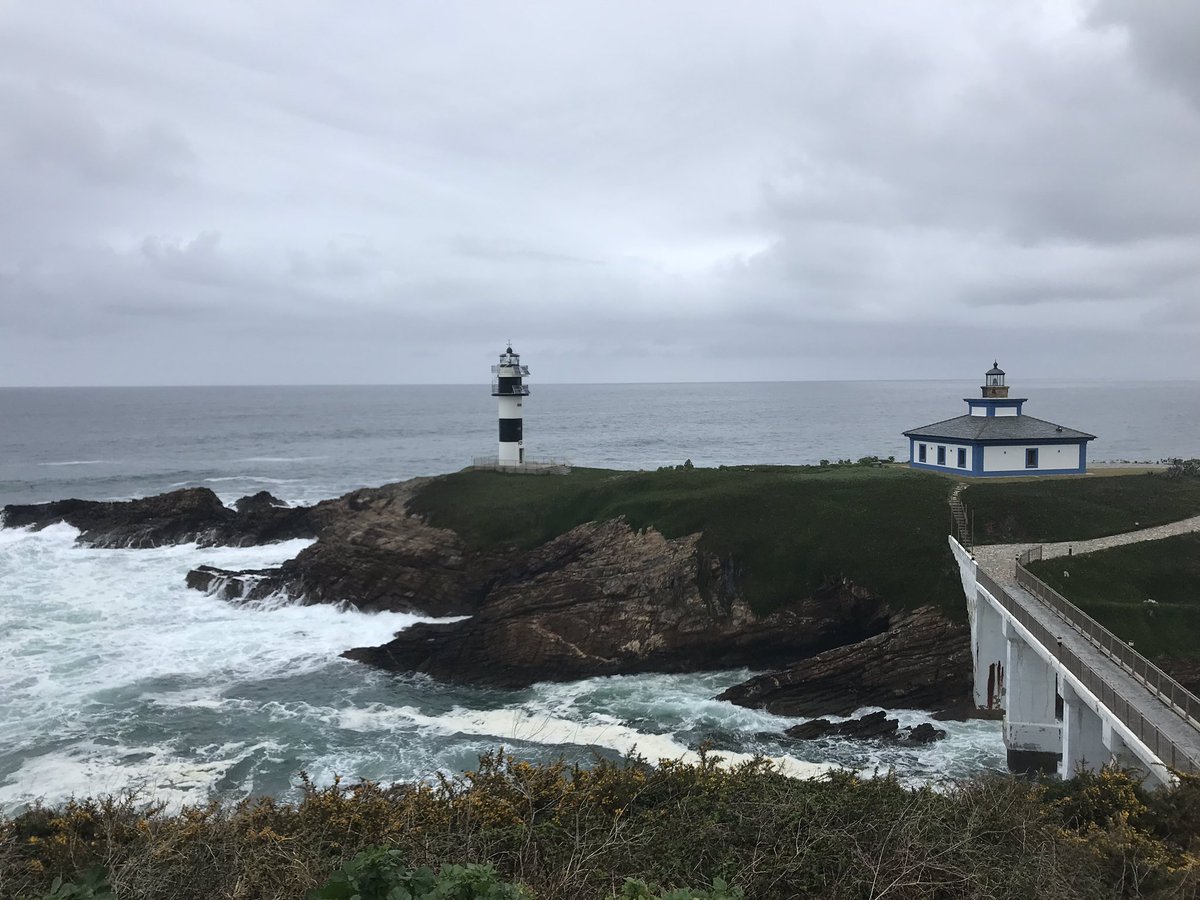 Capeando el temporal 🌊 🌊 #illapancha #ribadeo #mariñalucense #temporal #galiciaguiada #visitasguiadas #cantábrico