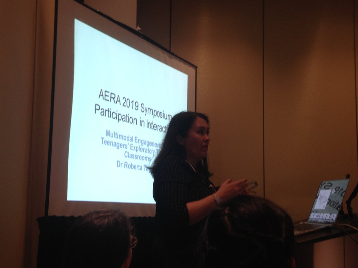 Roberta and colleagues  from @SHU_SIoE , UCL, Vanderbilt and Buffalo presenting on Participation in Multimodal Interaction SIG at  #AERA19.