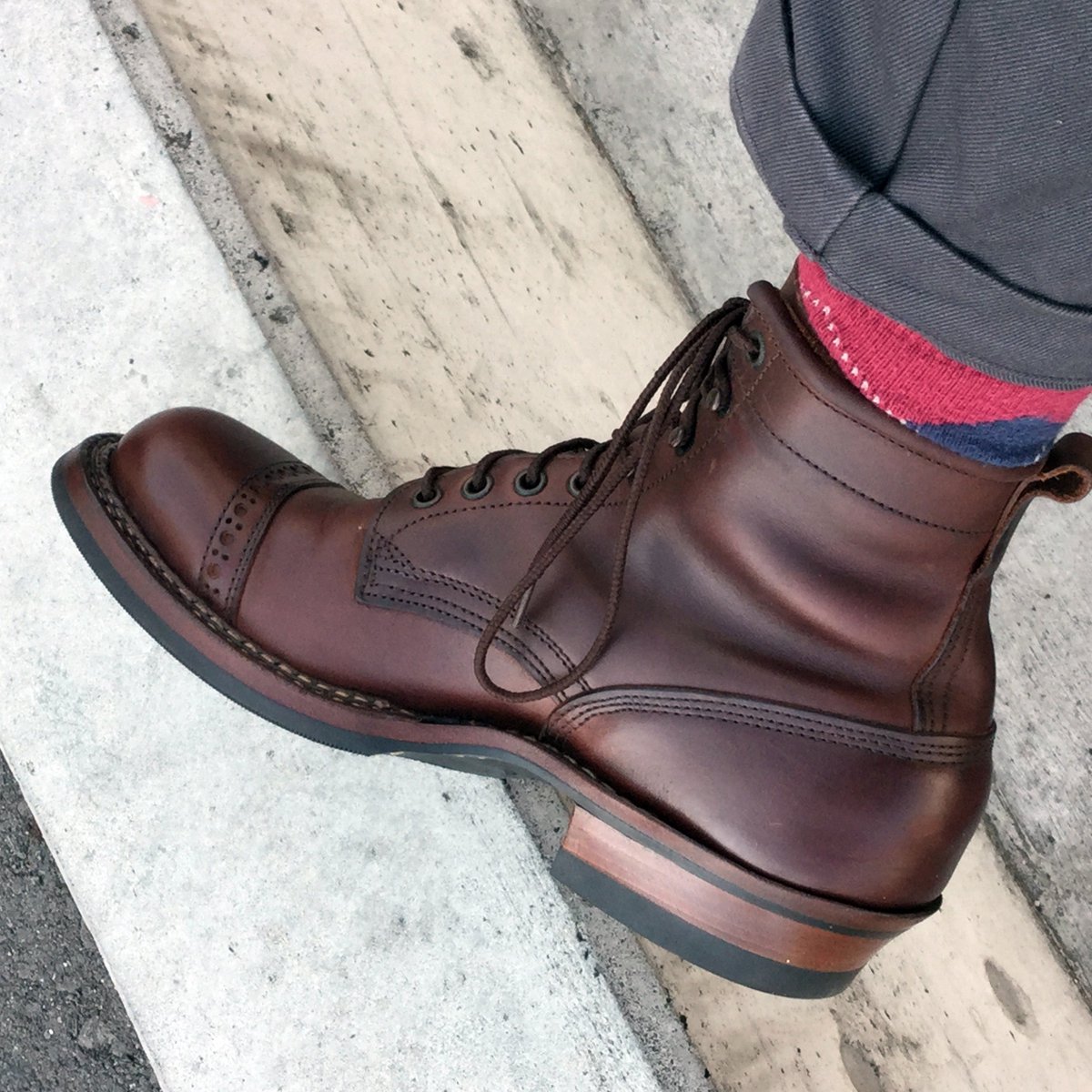 ルパンが履いてそうなシルエットのブーツでしょ？ バウンティハンター