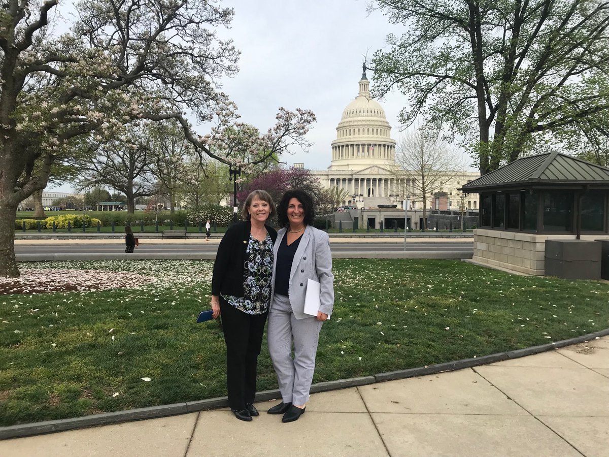 cdills1's tweet image. AARC Hill Day 2019. #breathingmatters. #AARClobby