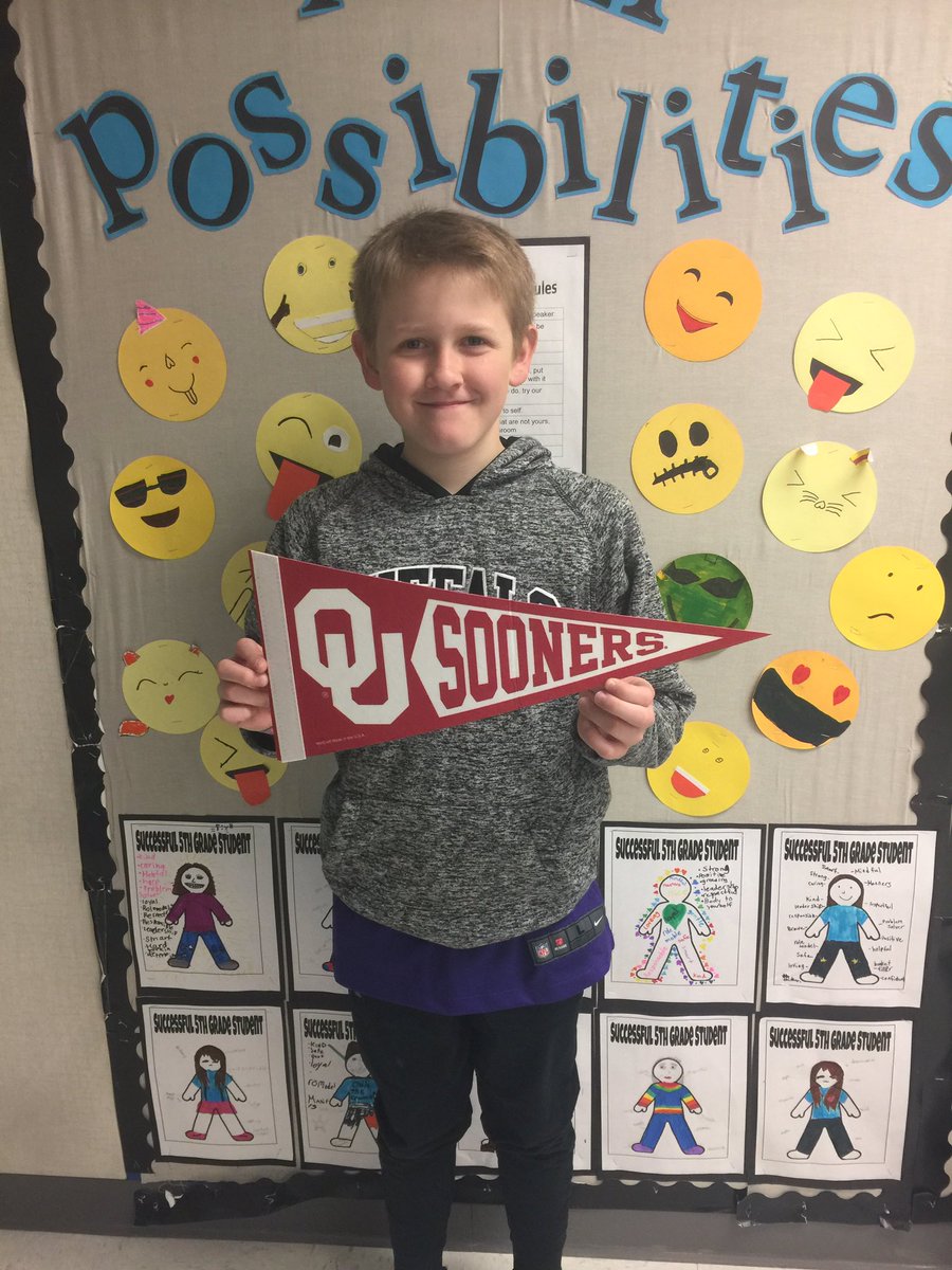 whibennett's tweet image. Boomer Sooners! A big THANKS to @UofOklahoma for sending this S a pennant! #theMESway #AVIDelementary
