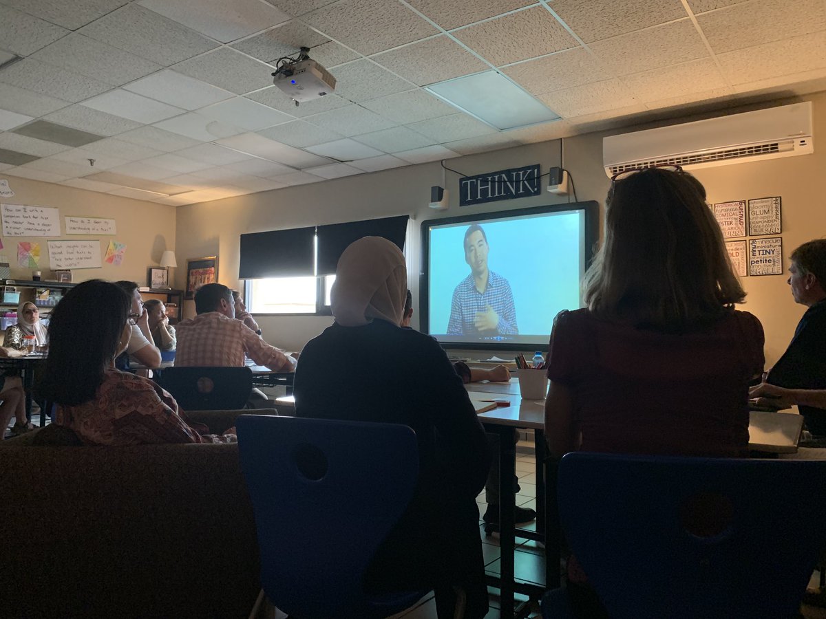 Jonathanpdupont's tweet image. Learning about third culture kids.#dhawildcatpride