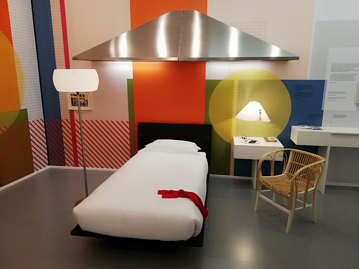 Cose normali. Abitare con Vico Magistretti vi aspetta in <a href="/FondMagistretti/">Fondazione studio museo Vico Magistretti</a> dal 9 al 14 aprile tutti i giorni dalle 11 alle 20. Ingresso #gratuito senza prenotazione. #salonedelmobile2019 #abitareconvico #mostra #vicomagistretti #MilanoDesignWeek #milanodesignweek2019