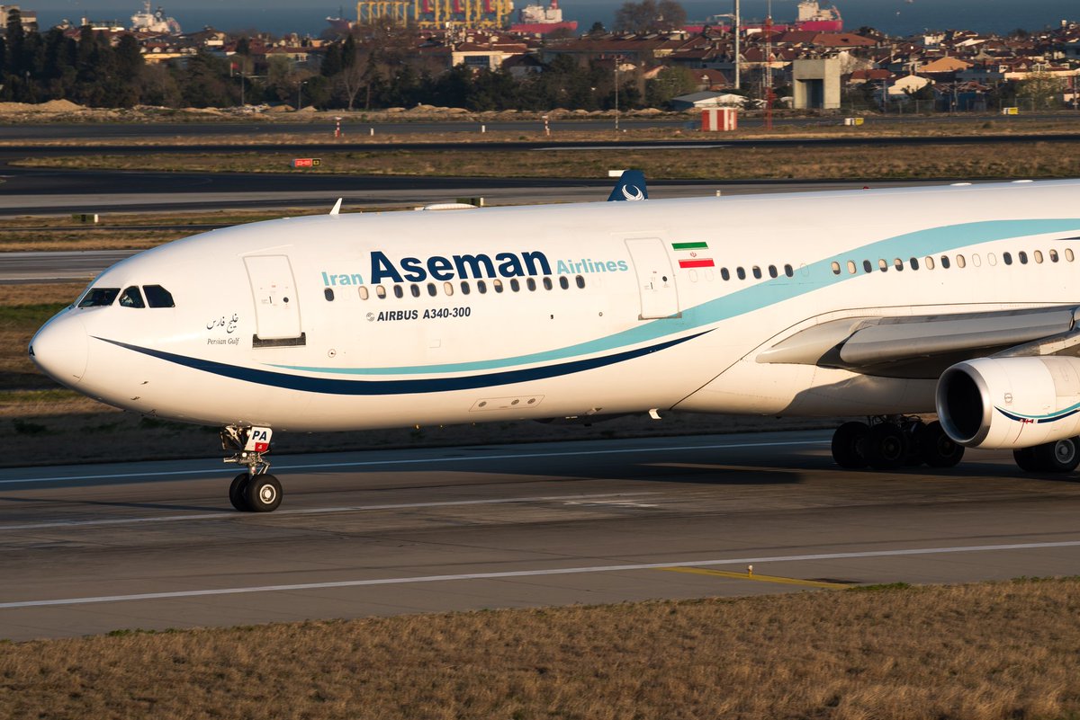 TKPhotography5's tweet photo. 🇮🇷 Iran Aseman Airlines Airbus A340-300 #EPAPA leaving Istanbul Atatürk Airport for Teheran Imam Komeini Airport two days before the closing of LTBA 🛫📷🇹🇷👋🏻
#iranasemanairlines #Iran #airbus340 #airbus #teheran #istanbul #turkey #istanbulairport #aviation #nikon #planespotting https://t.co/5dZWWoFZtK