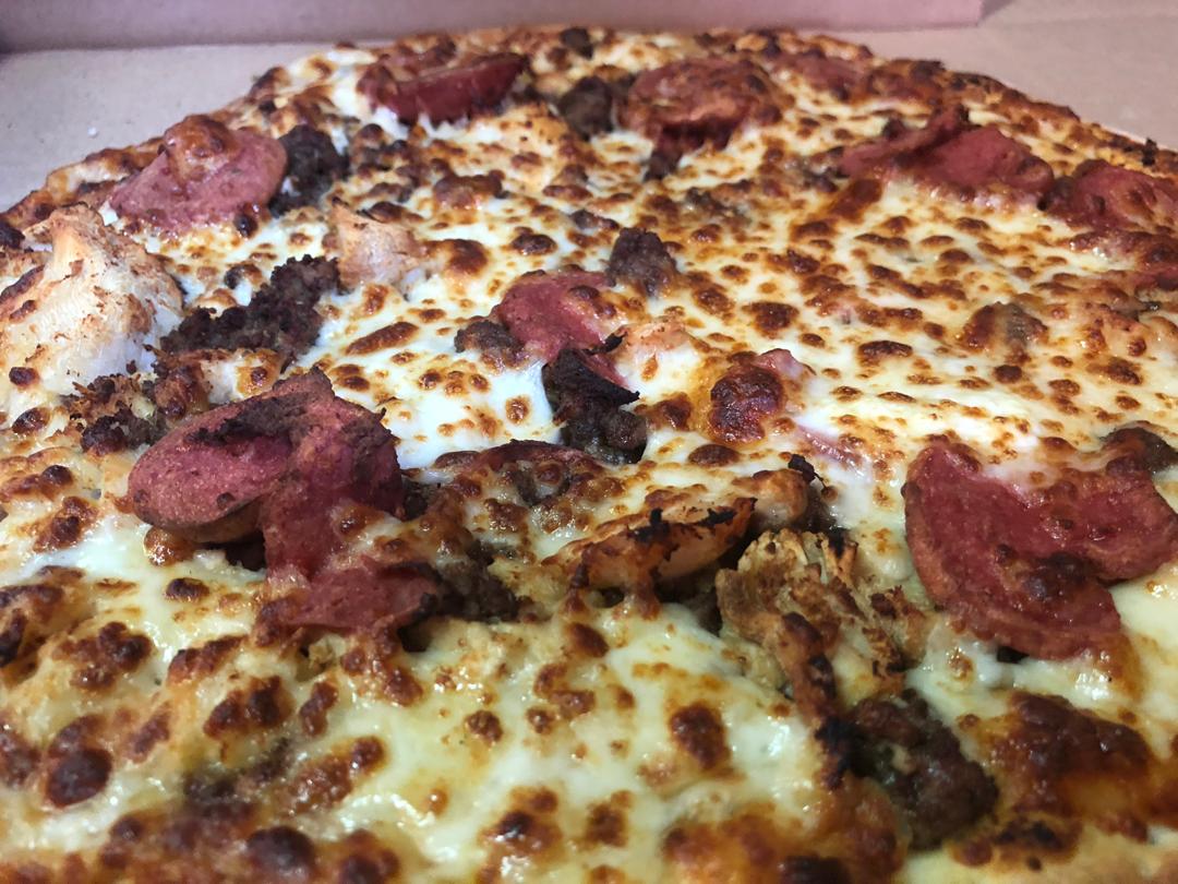 papaspizzagh1 tweet picture