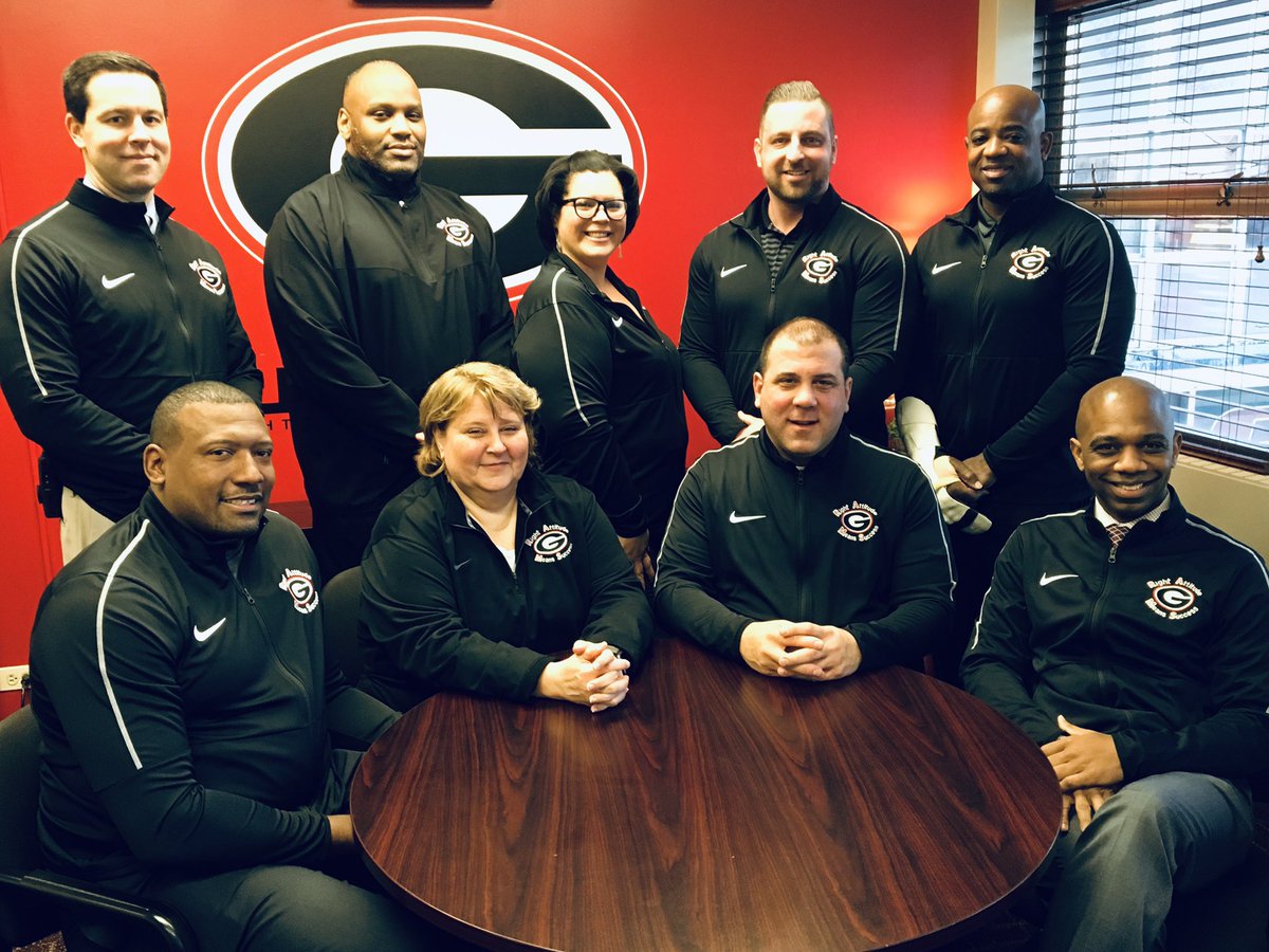 shahebags's tweet photo. Thank you to our hard-working, dedicated, amazing assistant principals and deans.  Happy National Assistant Principals Week! #WeAreEast @KurtJohansen6 @JWitkus @antands3 @GEHS_Athletics @GE_Rams @GlenbardDist87 @GEHS_DeanJacobs @FamousHulbert https://t.co/F3iDuW0ekf
