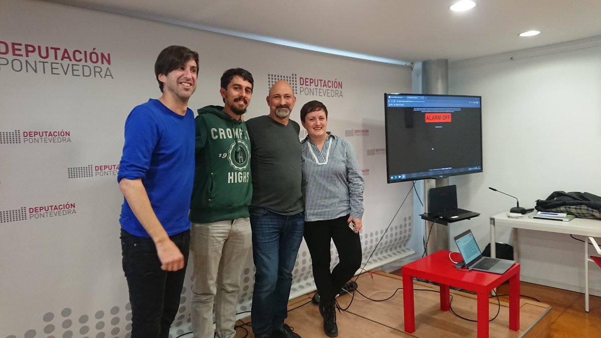 minube's tweet photo. Smarti, nos cuenta el 1er grupo de #DesafioDESTInno, es un diario de viaje virtual, compartible y accesible. Que usa de las #APIs de @Vizzuality y #minube para la planificación de rutas y resolución de la turistificación de destinos. 👏 https://t.co/JB0oNBXibx