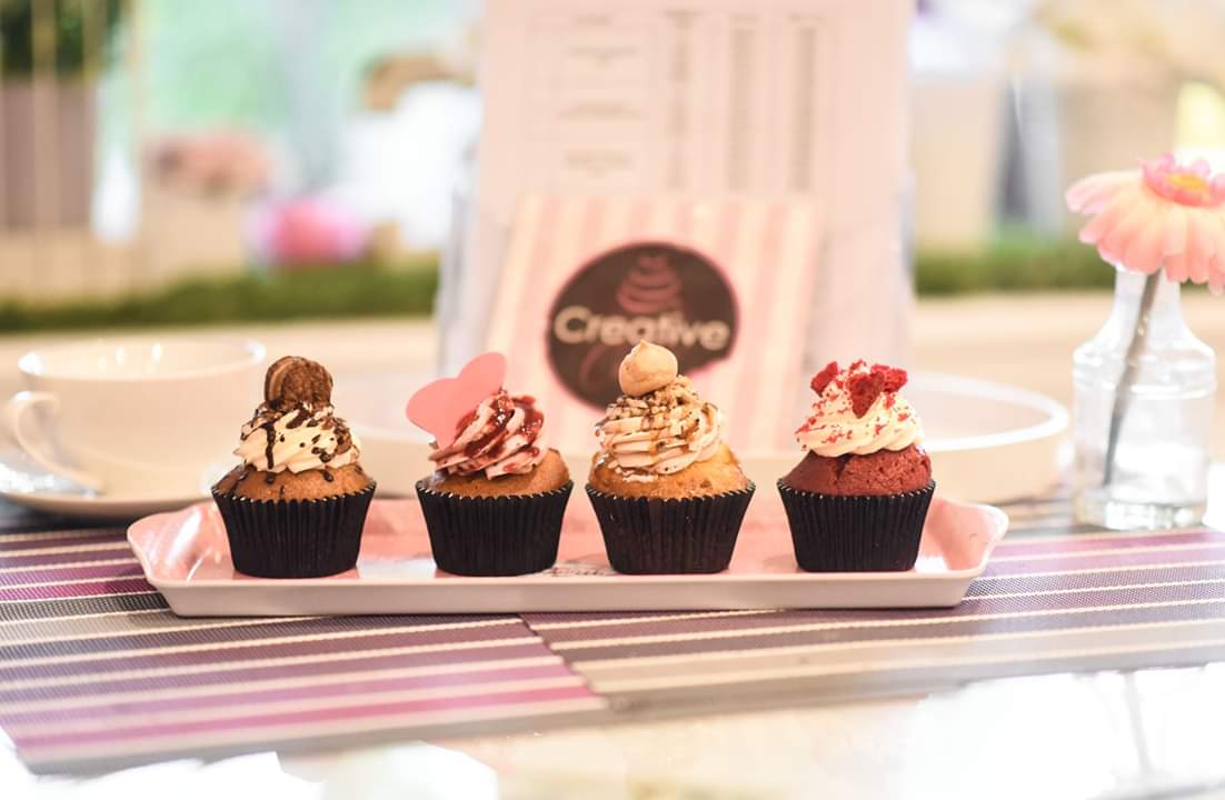 CresyCard's tweet photo. Parmi nos nouveaux partenaires SNUGGIG, nous accueillons Yogo'o et Creative Cake Design, situés tous les 2 à Bonapriso (Douala).
Avec votre carte SNUGGIG, profitez de vos instants gourmands et bénéficiez de 10% de réduction sur leurs cartes!
#Snuggig #BonsPlans https://t.co/LqHoqTT3ux