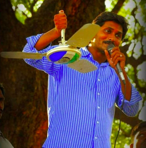 JaganArmy2019's tweet photo. Choose better to make #Andhra best. #RavaliJaganKavaliJagan https://t.co/SRrl07DT9V