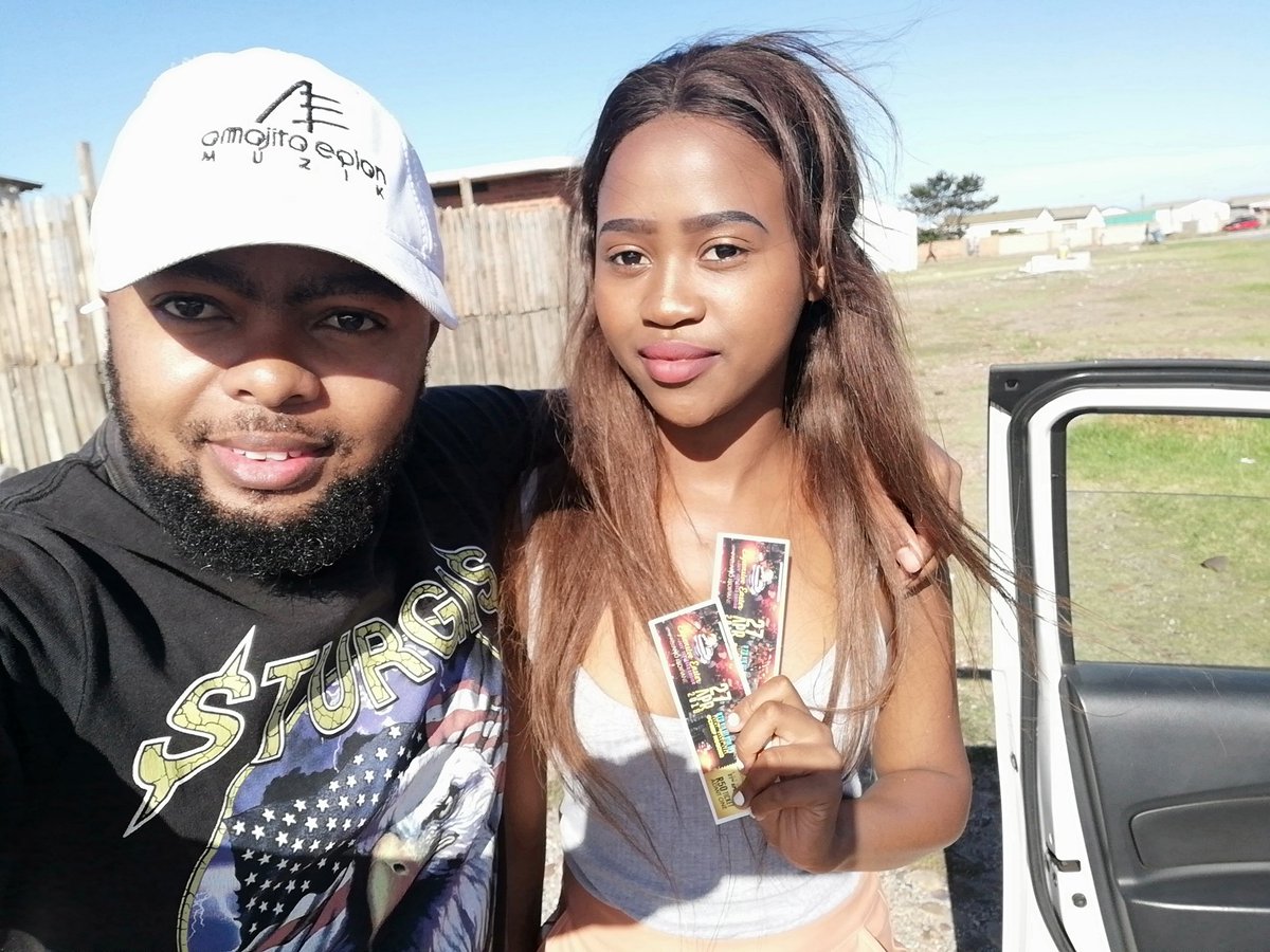 FabianoIsdirane's tweet photo. Tickets are flying .
Chief Ngqoko #ExpensiveEaster #27April https://t.co/2l3PmX00LM