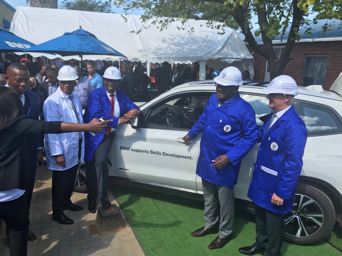 Panyaza Lesufi tweet media