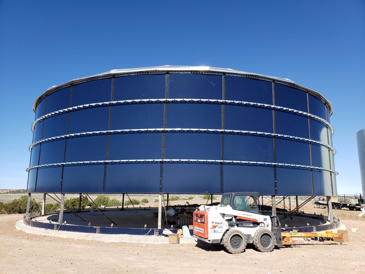 TexasAquastore's tweet photo. #TexasAquastore continues to construct an #Aquastore Tank Model 7333 for the Town of Taylor, AZ.  #OptiDome #BoltedSteelWaterStorageTank #TankInstallation #NeverNeedsPainted #LowerMaintenance https://t.co/5Tt6vspews