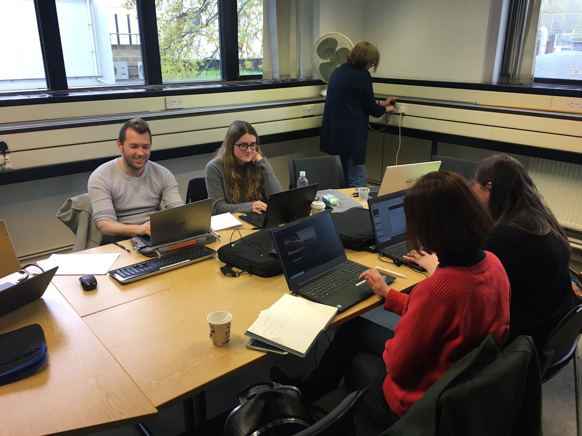 rhuleyetracking's tweet photo. All the groups hard at work, analysing their data and getting ready to present! @TobiiPro @RHULPsychology #rwet #tobii #eyetracking #analysis https://t.co/M7oE2x3OCy