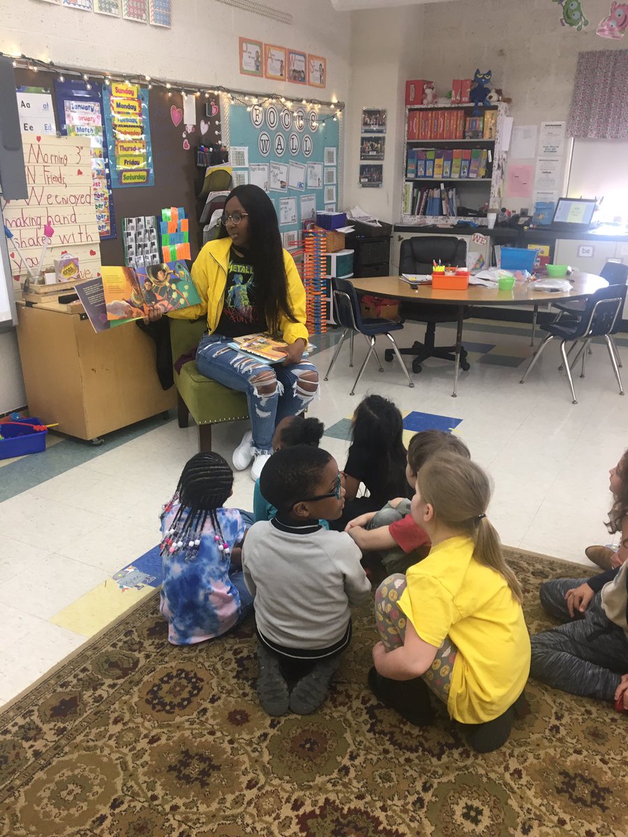 WP student readers! <a href="/PLVBears/">Pleasantville Elementary</a> <a href="/tbirzes/">Tina Birzes</a> #WEread