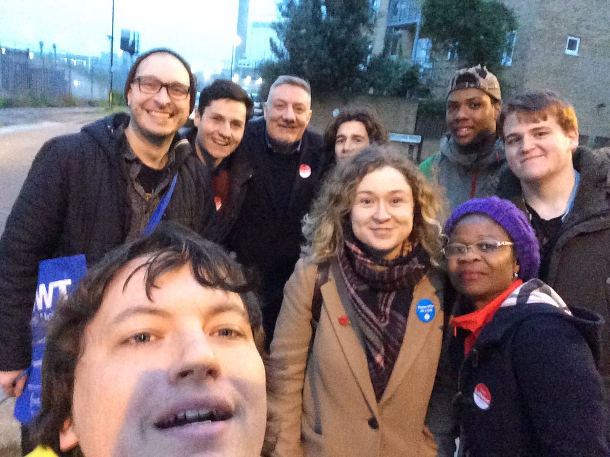 twoshadesofhope's tweet photo. Excellent evening on the #LabourDoorstep for @LionelOpenshaw in Evelyn 🌹✊🏼 https://t.co/NrW8wKDwSu