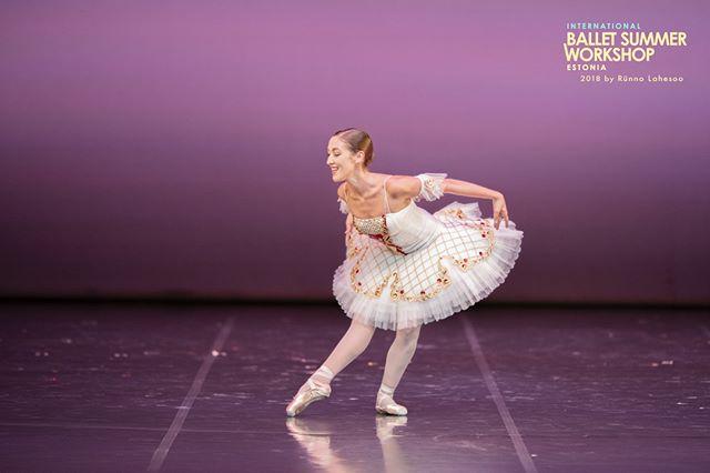 BalletSummer's tweet photo. In the spotlight.
Join our International Ballet Summer Workshop Estonia and enjoy dancing on the stage of the Estonian National Opera.
https://t.co/cMKpzxGGyJ
Photo: Rünno Lahesoo
Ballet Summer Workshop Estonia 2018 Final Gala
Follow us @balletsummerest… https://t.co/7dusU0mnJ4 https://t.co/G5FS1NU6er
