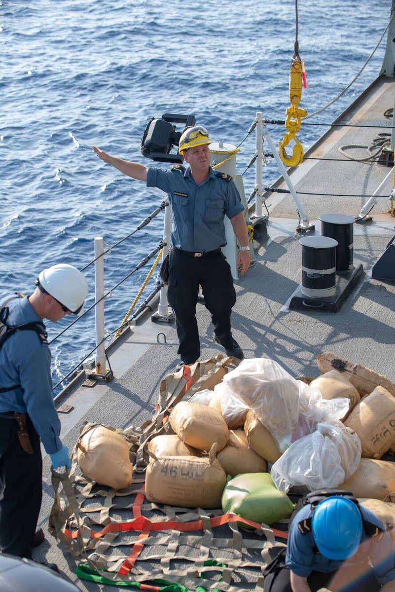CJOC_COIC's tweet image. #BZ to HMCS Regina currently deployed on #OpARTEMIS! The ship seized and destroyed 2,569 kgs of narcotics from a suspicious fishing vessel in the Indian Ocean. canada.ca/en/department-…

The ship deployed its Naval Tactical Operations Group team to retrieve 119 bags of hashish.