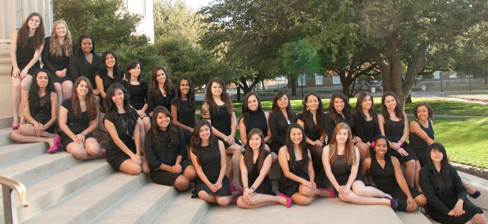 moncadamonse's tweet image. Hermanas por Vida. Sisters for Life.
Happy Founder’s Day, hermanas!
And Happy Gammaversary, line sisters 💕💜 
#SLG29 #Spring12 #ΣΛΓ