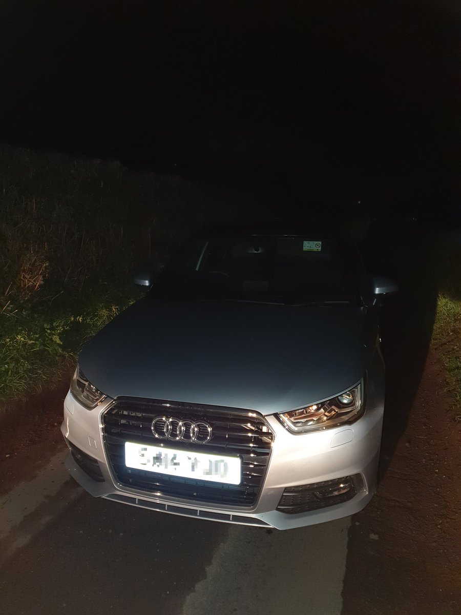ResponseWMP's tweet image. Last night #Solihull #BUnit responded to reports of masked males trying to steal a car in Meriden. Ourselves and @OPUWarks quickly flooded the area, locating this stolen vehicle used by the offenders. Plenty of forensic opportunities left within. Criminals successfully disrupted.