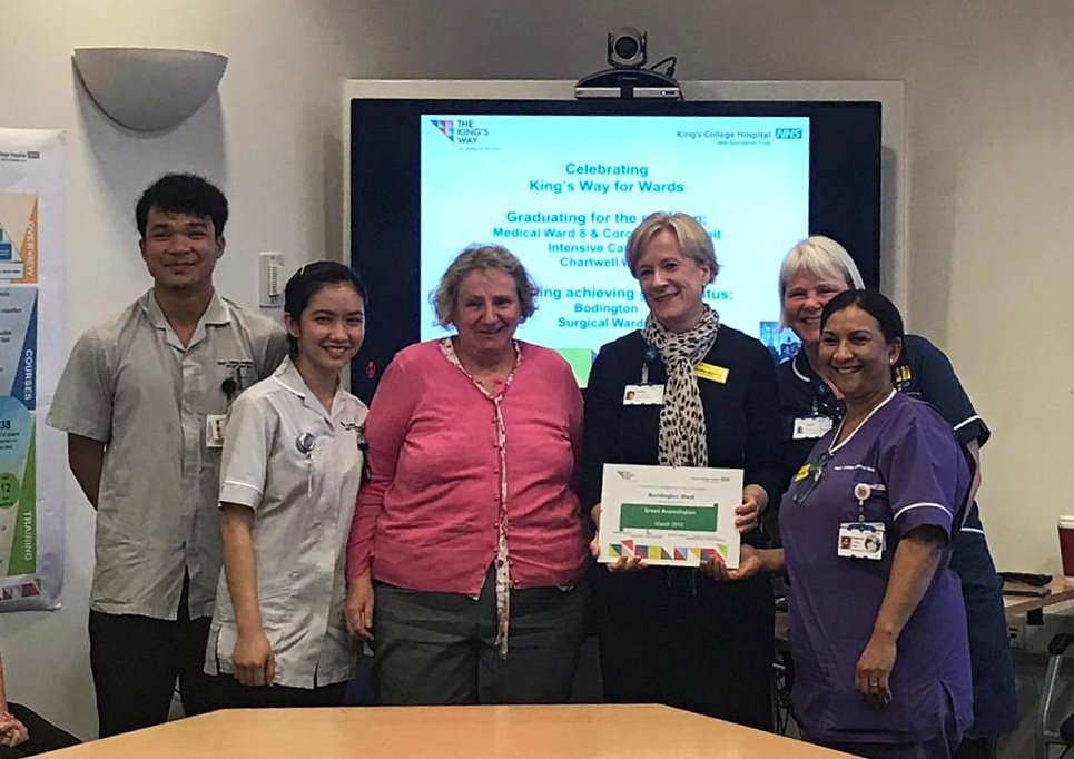 kingsnurserich's tweet photo. Surgical ward 4 and Bodington ward celebrated achieving green accreditation (in line with CQC KLOEs) today @KingsCollegeNHS  Congrats to all for joining the growing number of wards achieving this status. https://t.co/N8aCuKPCe6