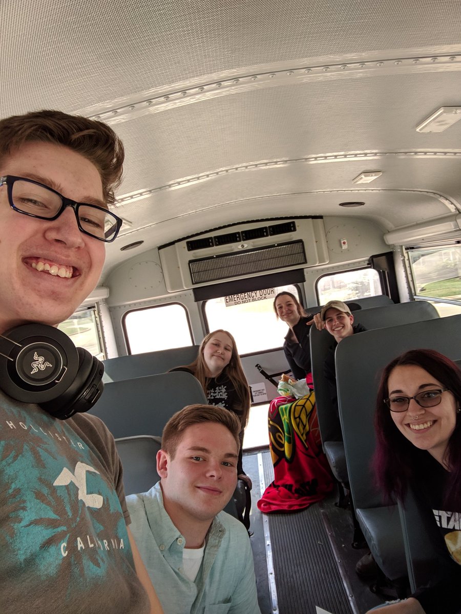 FfaByron's tweet photo. Wish your Byron Hort team luck as they head down to Parkland to compete. #WeLovePlants #tigerpride https://t.co/zdnk5FMaNt