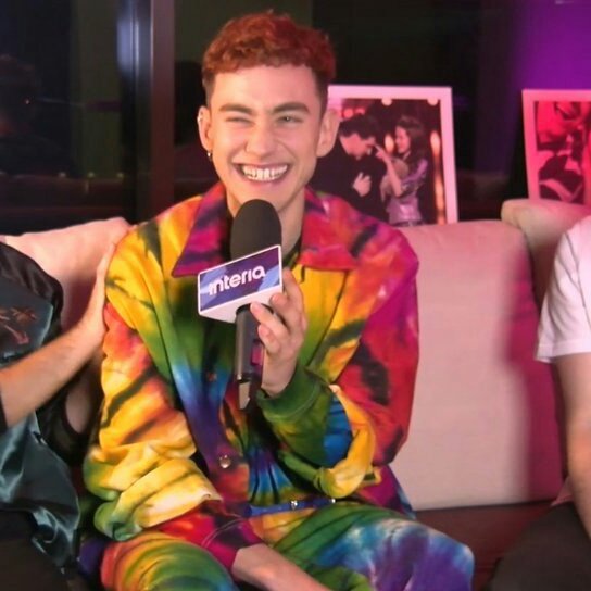 blindevotion's tweet image. Olly Alexander as cakes: a thread 🎂