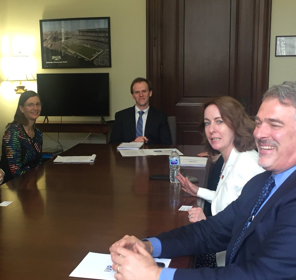LVHNpolicy's tweet photo. Thank you @SenBobCasey and @SenToomey for meeting with PA hospitals @HAPupdates during the @AHAAdvocacy Annual Meeting to hear our legislative priorities. https://t.co/vgAU0ucwyc